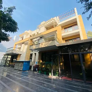 https://ys-residence-alpina.top-gurgaonhotels.com